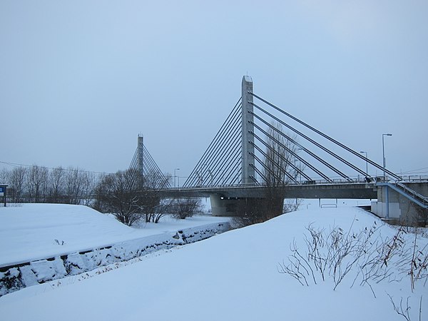 ツインハープ橋